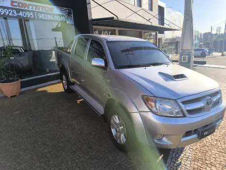 TOYOTA Hilux Caminhonete 3.0 4P 4X4 SRV TURBO DIESEL CABINE DUPLA, Foto 4