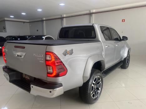 TOYOTA Hilux Caminhonete 2.8 16V SRX PLUS 4X4 TURBO DIESEL CABINE DUPLA AUTOMTICO, Foto 2