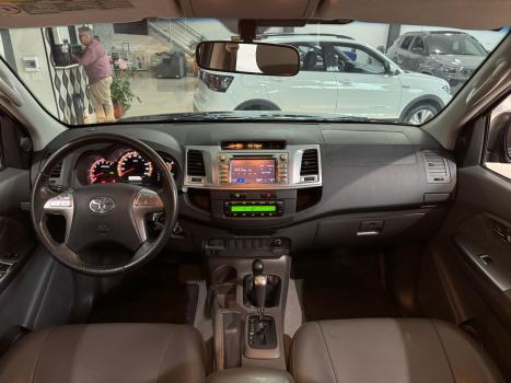 TOYOTA Hilux Caminhonete 2.7 16V 4P SRV CABINE DUPLA, Foto 10