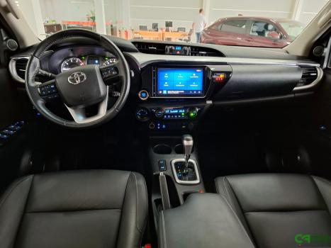 TOYOTA Hilux Caminhonete 2.8 16V SRV 4X4 DIESEL CABINE DUPLA AUTOMTICO, Foto 12
