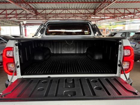 TOYOTA Hilux Caminhonete 2.8 16V SRX 4X4 DIESEL CABINE DUPLA AUTOMTICO, Foto 14