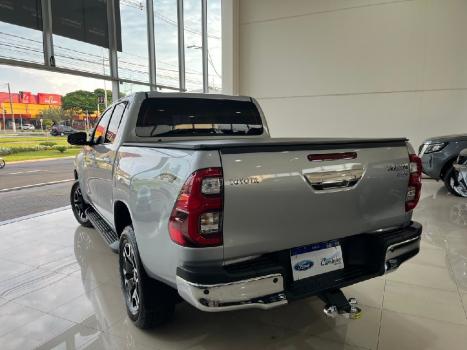 TOYOTA Hilux Caminhonete 2.8 16V SRX 4X4 TURBO DIESEL CABINE DUPLA AUTOMTICO, Foto 7