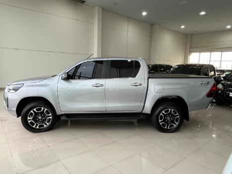 TOYOTA Hilux Caminhonete 2.8 16V SRX 4X4 TURBO DIESEL CABINE DUPLA AUTOMTICO, Foto 8