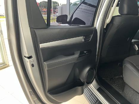 TOYOTA Hilux Caminhonete 2.8 16V SRX 4X4 TURBO DIESEL CABINE DUPLA AUTOMTICO, Foto 10