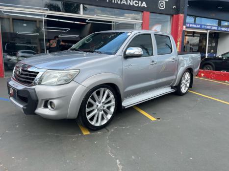 TOYOTA Hilux Caminhonete 2.7 16V 4P SRV FLEX CABINE DUPLA AUTOMTICO, Foto 1