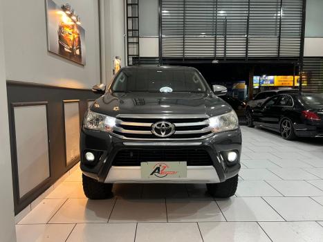 TOYOTA Hilux Caminhonete 2.8 16V SRV 4X4 DIESEL CABINE DUPLA AUTOMTICO, Foto 3
