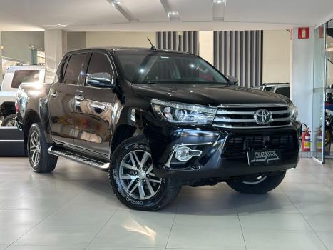 TOYOTA Hilux Caminhonete 2.8 16V SRX 4X4 DIESEL CABINE DUPLA AUTOMTICO, Foto 2