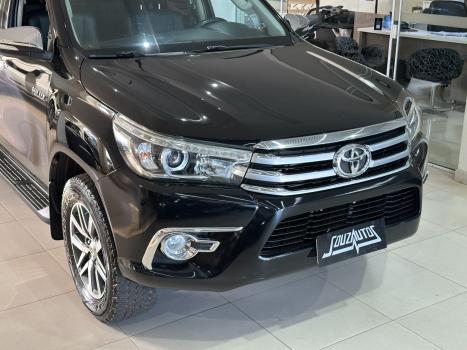 TOYOTA Hilux Caminhonete 2.8 16V SRX 4X4 DIESEL CABINE DUPLA AUTOMTICO, Foto 6