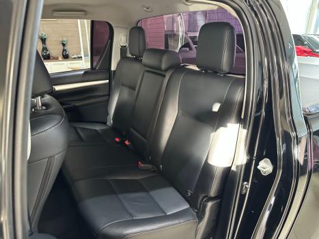 TOYOTA Hilux Caminhonete 2.8 16V SRX 4X4 DIESEL CABINE DUPLA AUTOMTICO, Foto 18