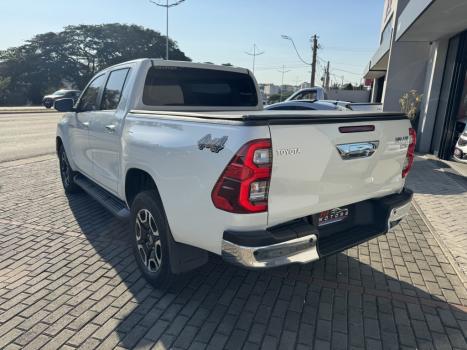 TOYOTA Hilux Caminhonete 2.8 16V SRX 4X4 DIESEL CABINE DUPLA AUTOMTICO, Foto 3