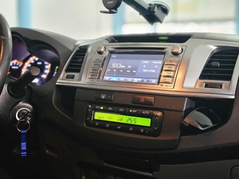 TOYOTA Hilux Caminhonete 2.7 16V 4P SRV CABINE DUPLA, Foto 9