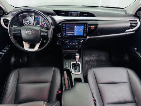 TOYOTA Hilux Caminhonete 2.8 16V SRV 4X4 DIESEL CABINE DUPLA AUTOMTICO, Foto 4