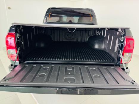 TOYOTA Hilux Caminhonete 2.8 16V SRV 4X4 DIESEL CABINE DUPLA AUTOMTICO, Foto 12