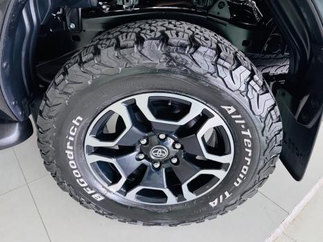 TOYOTA Hilux Caminhonete 2.8 16V SRV 4X4 DIESEL CABINE DUPLA AUTOMTICO, Foto 14