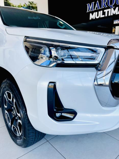 TOYOTA Hilux Caminhonete 2.8 16V SRX 4X4 TURBO DIESEL CABINE DUPLA AUTOMTICO, Foto 11