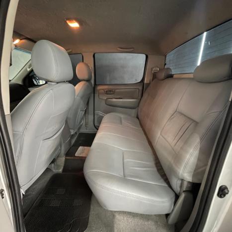 TOYOTA Hilux Caminhonete 3.0 4P 4X4 DIESEL CABINE DUPLA, Foto 9