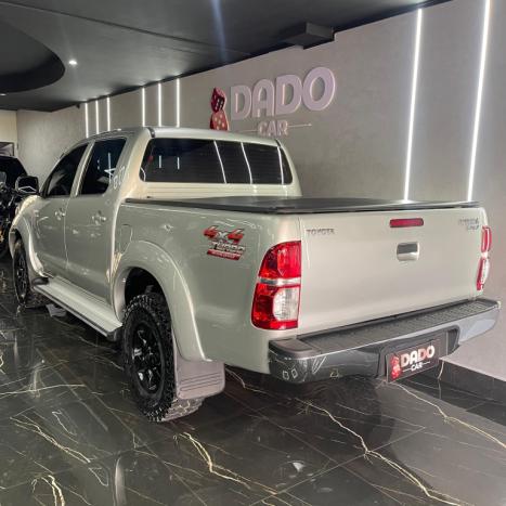 TOYOTA Hilux Caminhonete 3.0 4P 4X4 DIESEL CABINE DUPLA, Foto 17