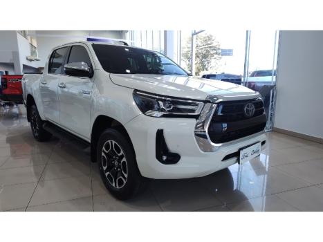 TOYOTA Hilux Caminhonete 2.8 16V SRX 4X4 DIESEL CABINE DUPLA AUTOMTICO, Foto 3