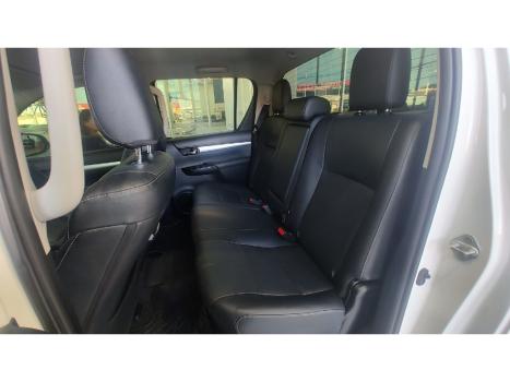 TOYOTA Hilux Caminhonete 2.8 16V SRX 4X4 DIESEL CABINE DUPLA AUTOMTICO, Foto 9