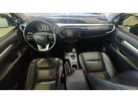 TOYOTA Hilux Caminhonete 2.8 16V SRX 4X4 DIESEL CABINE DUPLA AUTOMTICO, Foto 10