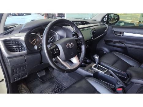 TOYOTA Hilux Caminhonete 2.8 16V SRX 4X4 DIESEL CABINE DUPLA AUTOMTICO, Foto 12