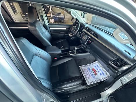 TOYOTA Hilux Caminhonete 2.8 16V SRX 4X4 TURBO DIESEL CABINE DUPLA AUTOMTICO, Foto 7