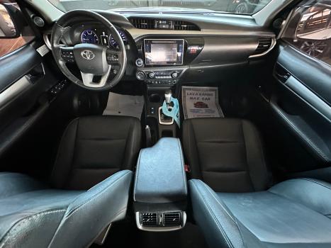 TOYOTA Hilux Caminhonete 2.8 16V SRX 4X4 TURBO DIESEL CABINE DUPLA AUTOMTICO, Foto 9