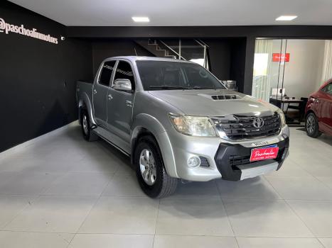 TOYOTA Hilux Caminhonete 3.0 4P 4X4 SRV TURBO DIESEL CABINE DUPLA AUTOMTICO, Foto 2