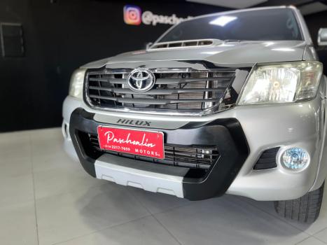 TOYOTA Hilux Caminhonete 3.0 4P 4X4 SRV TURBO DIESEL CABINE DUPLA AUTOMTICO, Foto 4