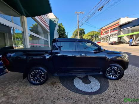 TOYOTA Hilux Caminhonete 2.8 16V SRX 4X4 DIESEL CABINE DUPLA AUTOMTICO, Foto 7