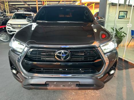TOYOTA Hilux Caminhonete 2.8 16V SRX 4X4 TURBO DIESEL CABINE DUPLA AUTOMTICO, Foto 2