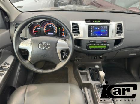 TOYOTA Hilux Caminhonete 3.0 16V 4P SRV TURBO DIESEL CABINE DUPLA, Foto 9
