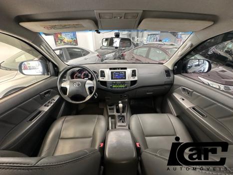 TOYOTA Hilux Caminhonete 3.0 16V 4P SRV TURBO DIESEL CABINE DUPLA, Foto 11