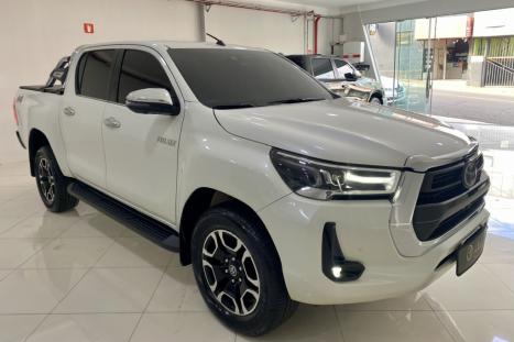 TOYOTA Hilux Caminhonete 2.8 16V SRX 4X4 TURBO DIESEL CABINE DUPLA AUTOMTICO, Foto 14