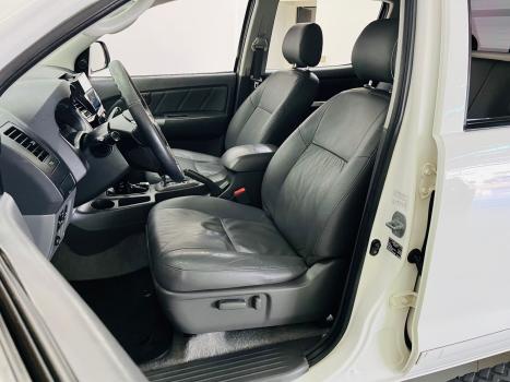 TOYOTA Hilux Caminhonete 2.7 16V 4P SRV FLEX 4X4  CABINE DUPLA AUTOMTICO, Foto 6