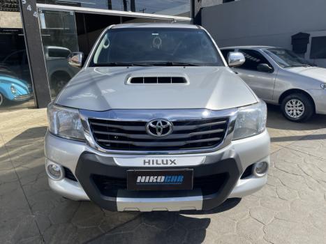 TOYOTA Hilux Caminhonete 3.0 4P 4X4 SRV TURBO DIESEL CABINE DUPLA AUTOMTICO, Foto 2