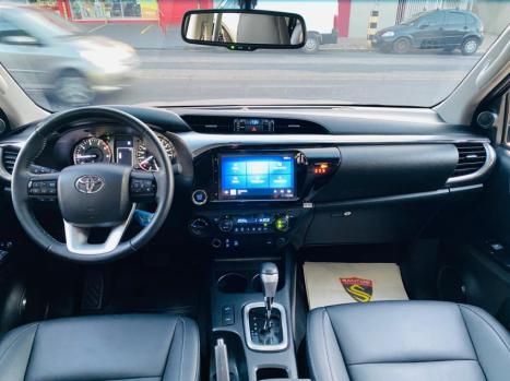 TOYOTA Hilux Caminhonete 2.8 16V SRV 4X4 DIESEL CABINE DUPLA AUTOMTICO, Foto 12