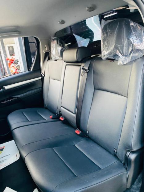 TOYOTA Hilux Caminhonete 2.8 16V SRV 4X4 DIESEL CABINE DUPLA AUTOMTICO, Foto 16