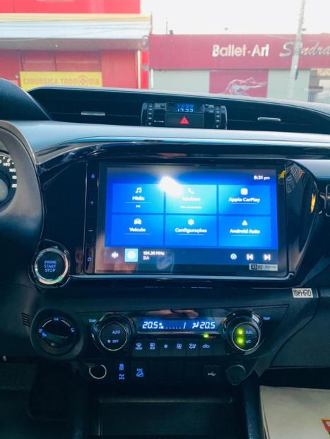 TOYOTA Hilux Caminhonete 2.8 16V SRV 4X4 DIESEL CABINE DUPLA AUTOMTICO, Foto 18