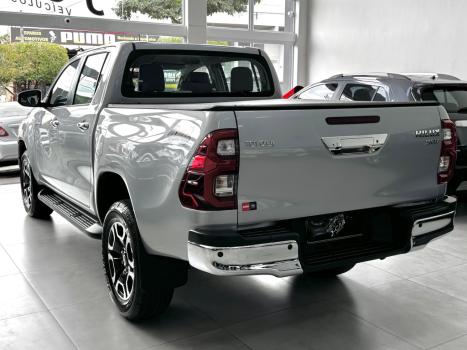 TOYOTA Hilux Caminhonete 2.8 16V SRV 4X4 DIESEL CABINE DUPLA AUTOMTICO, Foto 2