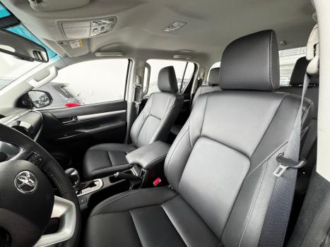 TOYOTA Hilux Caminhonete 2.8 16V SRV 4X4 DIESEL CABINE DUPLA AUTOMTICO, Foto 9