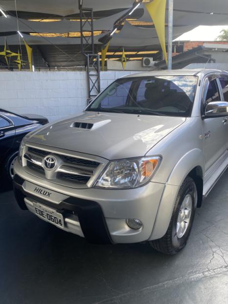 TOYOTA Hilux Caminhonete 3.0 4P 4X4 SRV TURBO DIESEL CABINE DUPLA AUTOMTICO, Foto 3