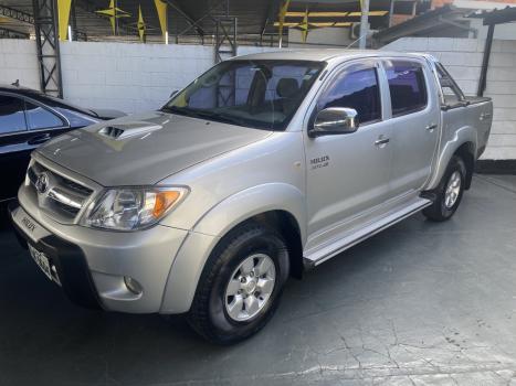 TOYOTA Hilux Caminhonete 3.0 4P 4X4 SRV TURBO DIESEL CABINE DUPLA AUTOMTICO, Foto 4