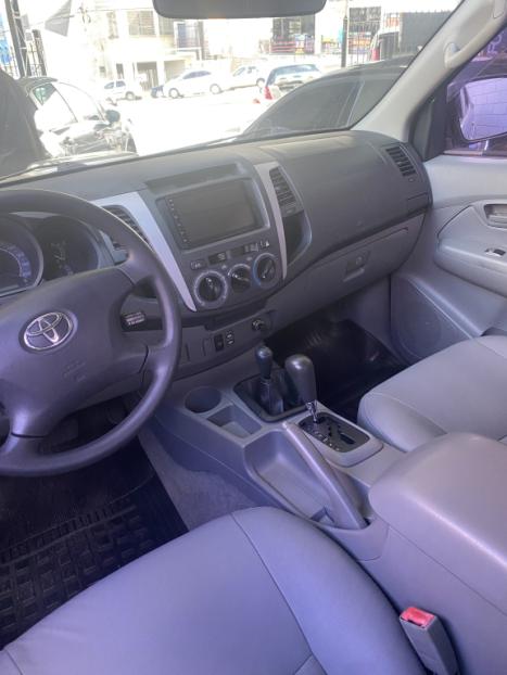 TOYOTA Hilux Caminhonete 3.0 4P 4X4 SRV TURBO DIESEL CABINE DUPLA AUTOMTICO, Foto 6