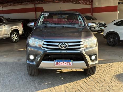 TOYOTA Hilux Caminhonete 2.8 16V SRV 4X4 DIESEL CABINE DUPLA AUTOMTICO, Foto 2