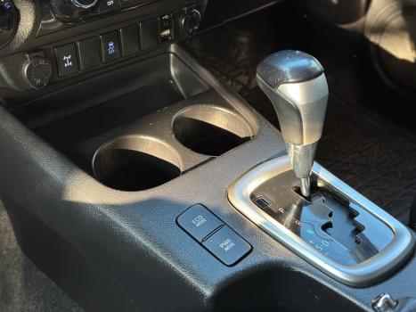 TOYOTA Hilux Caminhonete 2.8 16V SRV 4X4 DIESEL CABINE DUPLA AUTOMTICO, Foto 10