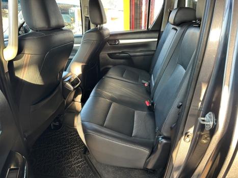 TOYOTA Hilux Caminhonete 2.8 16V SRV 4X4 DIESEL CABINE DUPLA AUTOMTICO, Foto 12