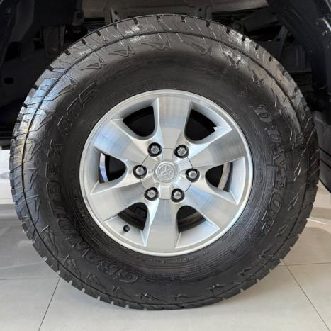 TOYOTA Hilux Caminhonete 3.0 4P 4X4 SRV TURBO DIESEL TOP CABINE DUPLA AUTOMTICO, Foto 7