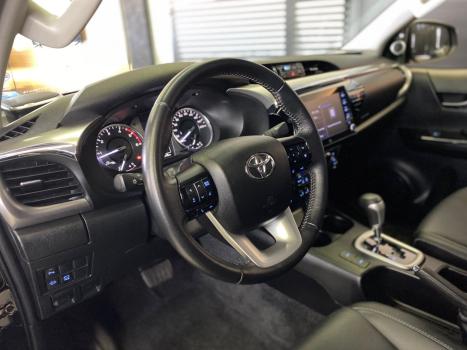TOYOTA Hilux Caminhonete 2.8 16V 4P SRX DIESEL CABINE DUPLA, Foto 17