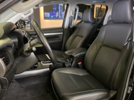 TOYOTA Hilux Caminhonete 2.8 16V 4P SRX DIESEL CABINE DUPLA, Foto 18